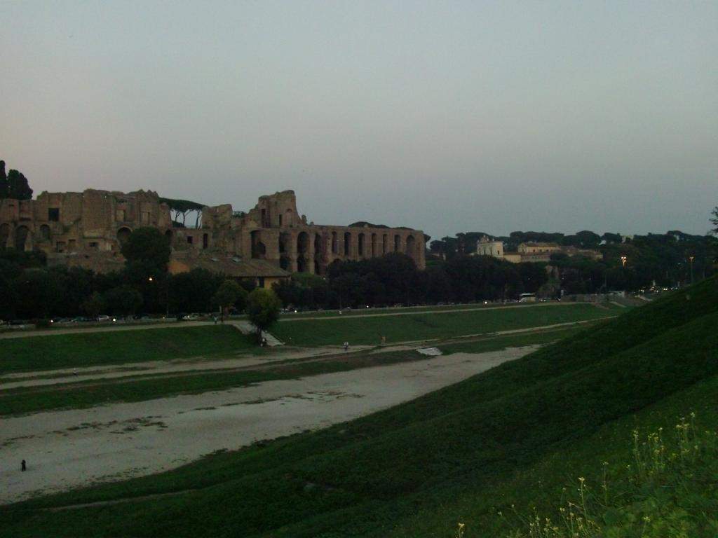 ai909.photobucket.com_albums_ac300_ploferreira_Roma_202012_131.jpg