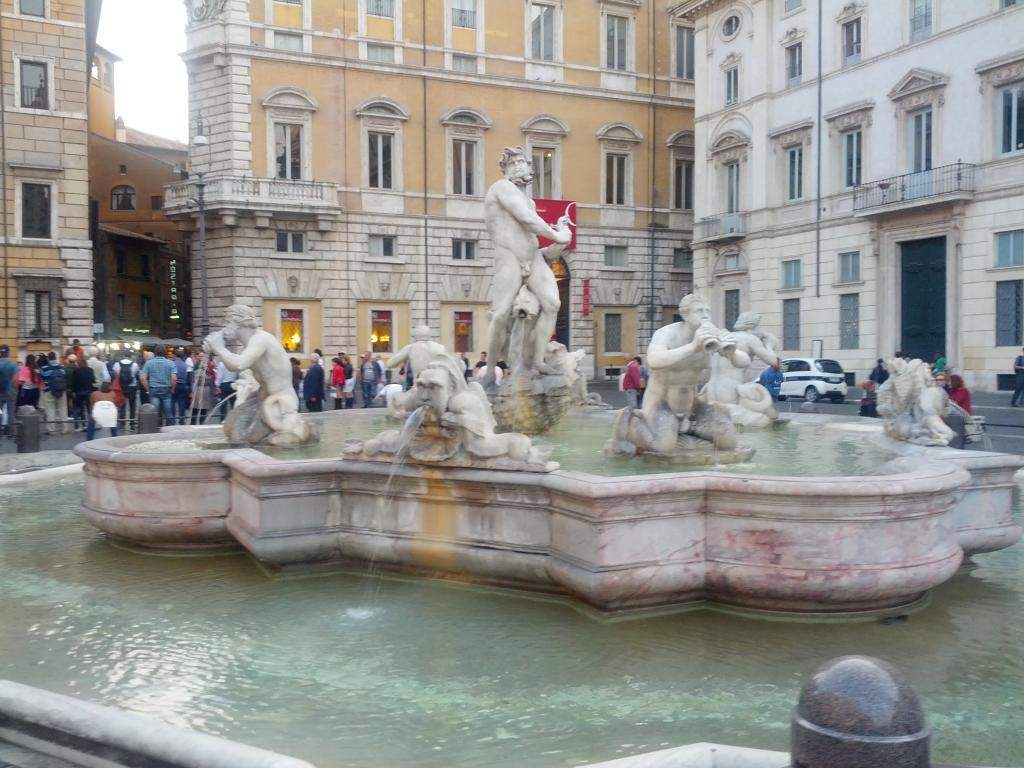 ai909.photobucket.com_albums_ac300_ploferreira_Roma_202012_195.jpg