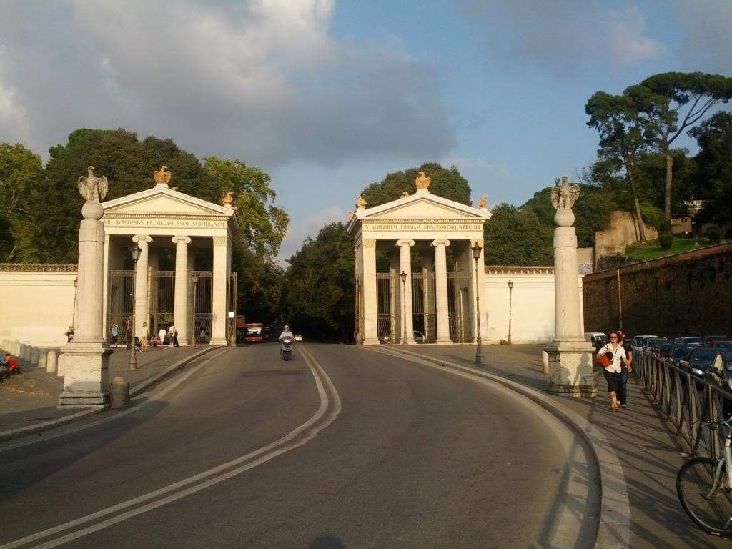 ai909.photobucket.com_albums_ac300_ploferreira_Roma_202012_67.jpg