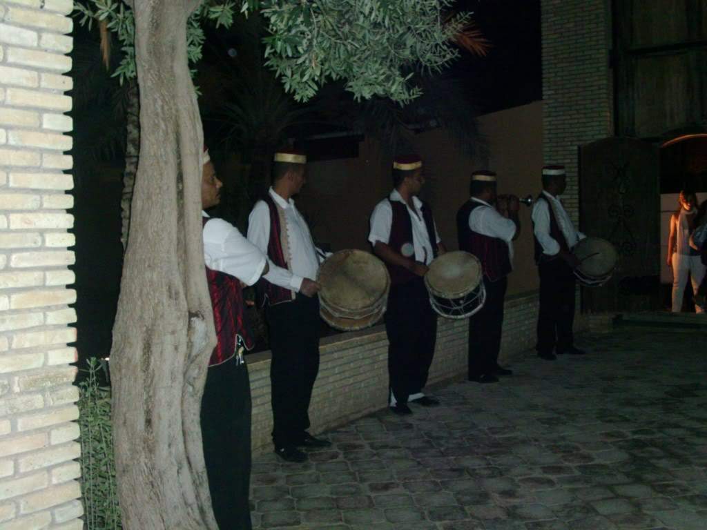 ai909.photobucket.com_albums_ac300_ploferreira_Tunisa_202009_HPIM1028.jpg