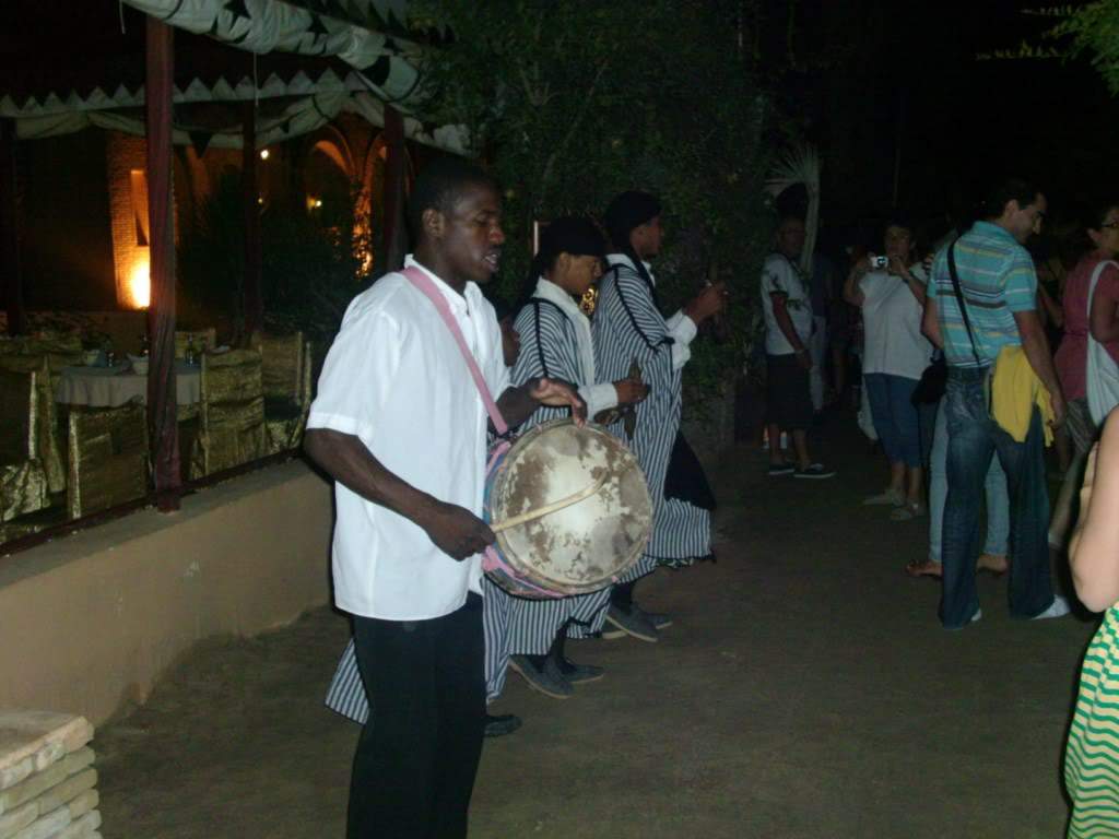 ai909.photobucket.com_albums_ac300_ploferreira_Tunisa_202009_HPIM1031.jpg