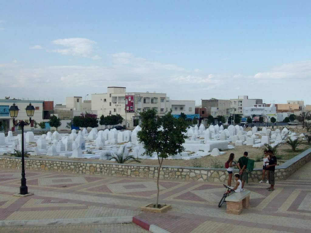 ai909.photobucket.com_albums_ac300_ploferreira_Tunisa_202009_HPIM1164_1.jpg