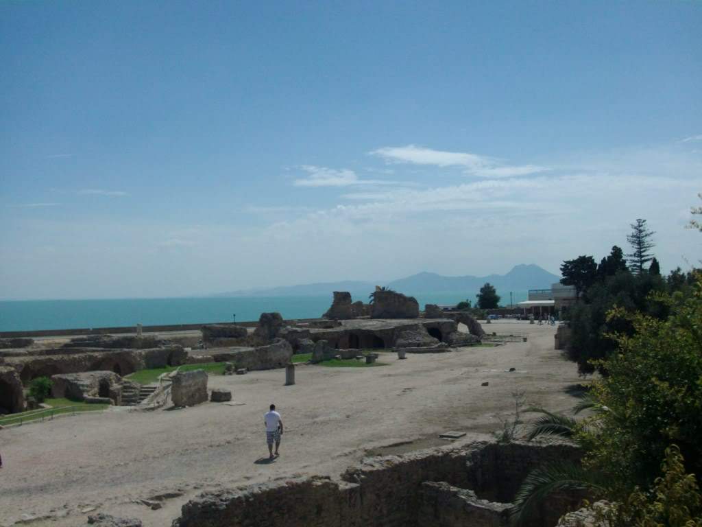 ai909.photobucket.com_albums_ac300_ploferreira_Tunisa_202009_HPIM1427.jpg
