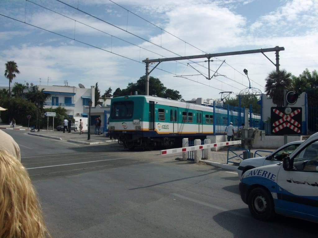 ai909.photobucket.com_albums_ac300_ploferreira_Tunisa_202009_HPIM1455.jpg