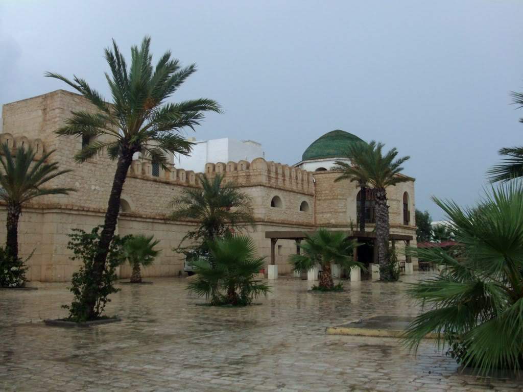 ai909.photobucket.com_albums_ac300_ploferreira_Tunisa_202009_HPIM1536.jpg