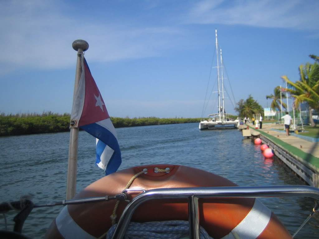 ai910.photobucket.com_albums_ac306_Correia69_Cayo_20Blanco_FERbdc6ea9089bb41df1ebb72fd1b00590d.jpg