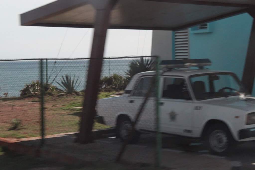 ai910.photobucket.com_albums_ac306_Correia69_Cienfuegos_20__20Cuba_FERIASEMCUBA2011136.jpg