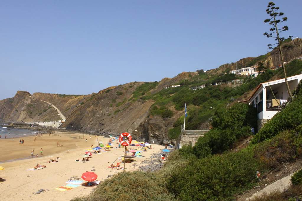 ai910.photobucket.com_albums_ac306_Correia69_Litoral_20alentejano_COSTAVICENTINA2011127.jpg