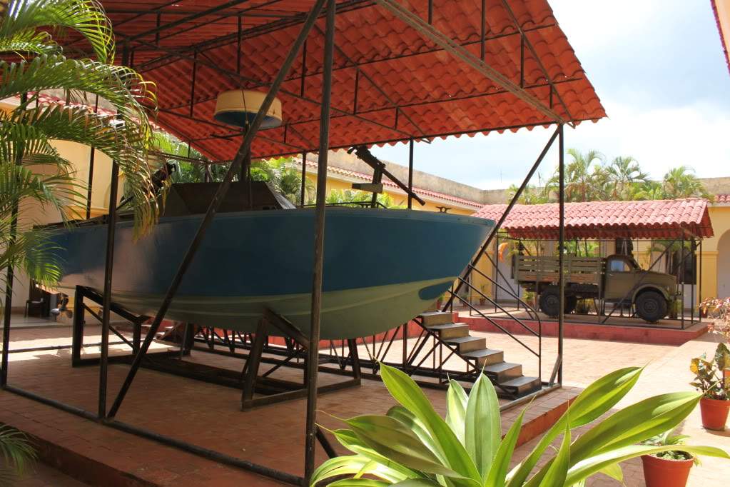 ai910.photobucket.com_albums_ac306_Correia69_TRINIDAD_FERIASEM3a8e8d68a6beb07b0fd00381aca6474f.jpg