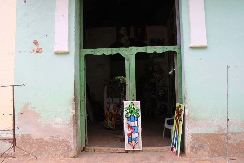 ai910.photobucket.com_albums_ac306_Correia69_TRINIDAD_FERIASEMCUBA2011323.jpg