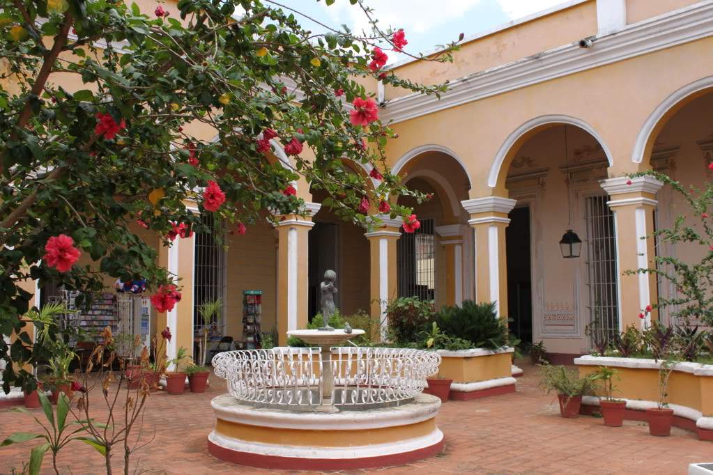 ai910.photobucket.com_albums_ac306_Correia69_TRINIDAD_FERIASEMe2e73018063b628e5864bb10f7472152.jpg