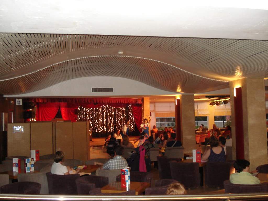 ai912.photobucket.com_albums_ac326_Nunoleixoes_DSC00724.jpg