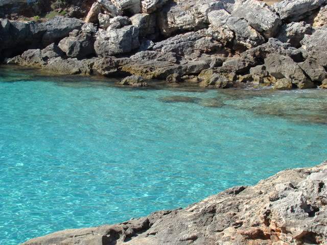 ai931.photobucket.com_albums_ad152_martav_menorca_202009_calabiniq3.jpg
