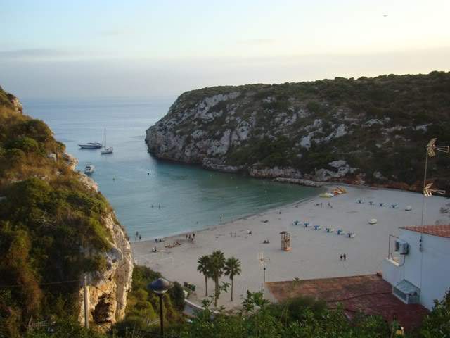 ai931.photobucket.com_albums_ad152_martav_menorca_202009_calaenportervistacima.jpg