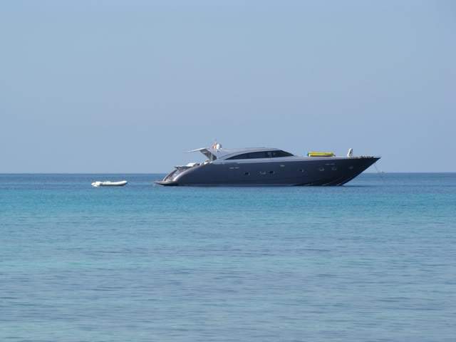 ai931.photobucket.com_albums_ad152_martav_menorca_202009_iatesonsaura.jpg