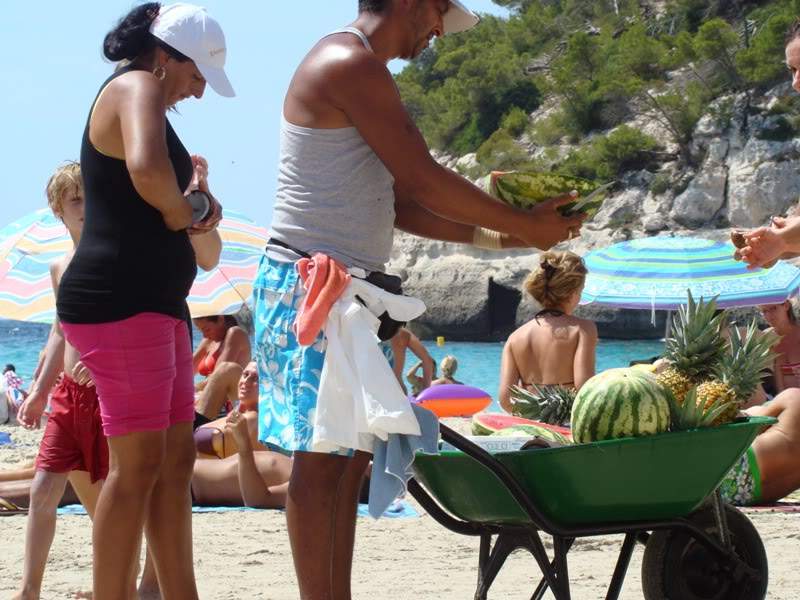 ai931.photobucket.com_albums_ad152_martav_menorca_202009_mitjanafruta.jpg