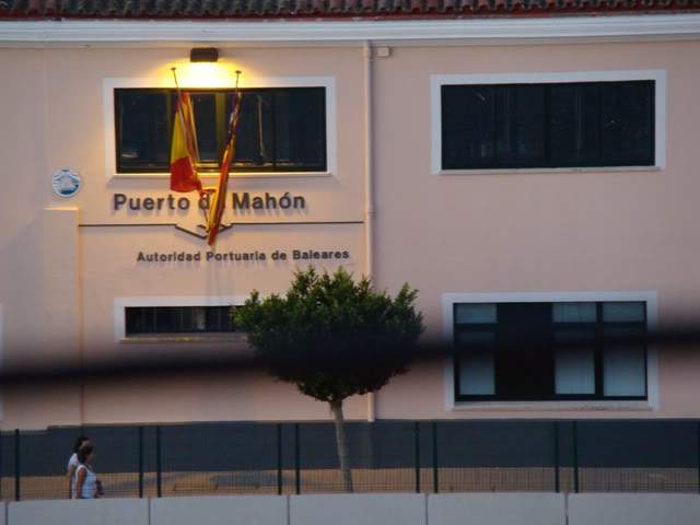 ai931.photobucket.com_albums_ad152_martav_menorca_202009_xegadaporto.jpg