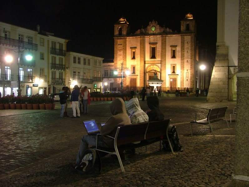 ai941.photobucket.com_albums_ad251_jota58_20101016_211800x600.jpg