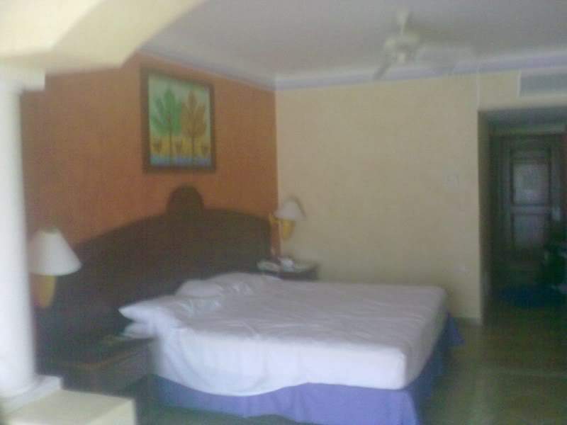 ai945.photobucket.com_albums_ad293_Tiago_075_180720105301600x1200_1.jpg