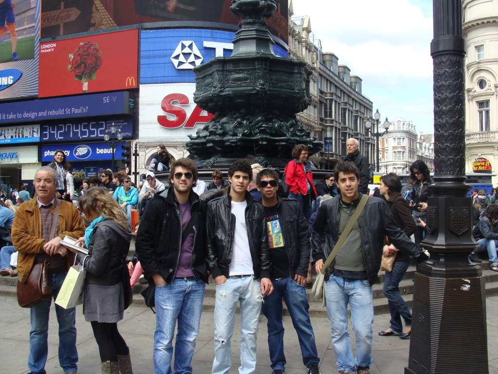 ai956.photobucket.com_albums_ae46_ajoduarte_Londres_DSC01773_2.jpg