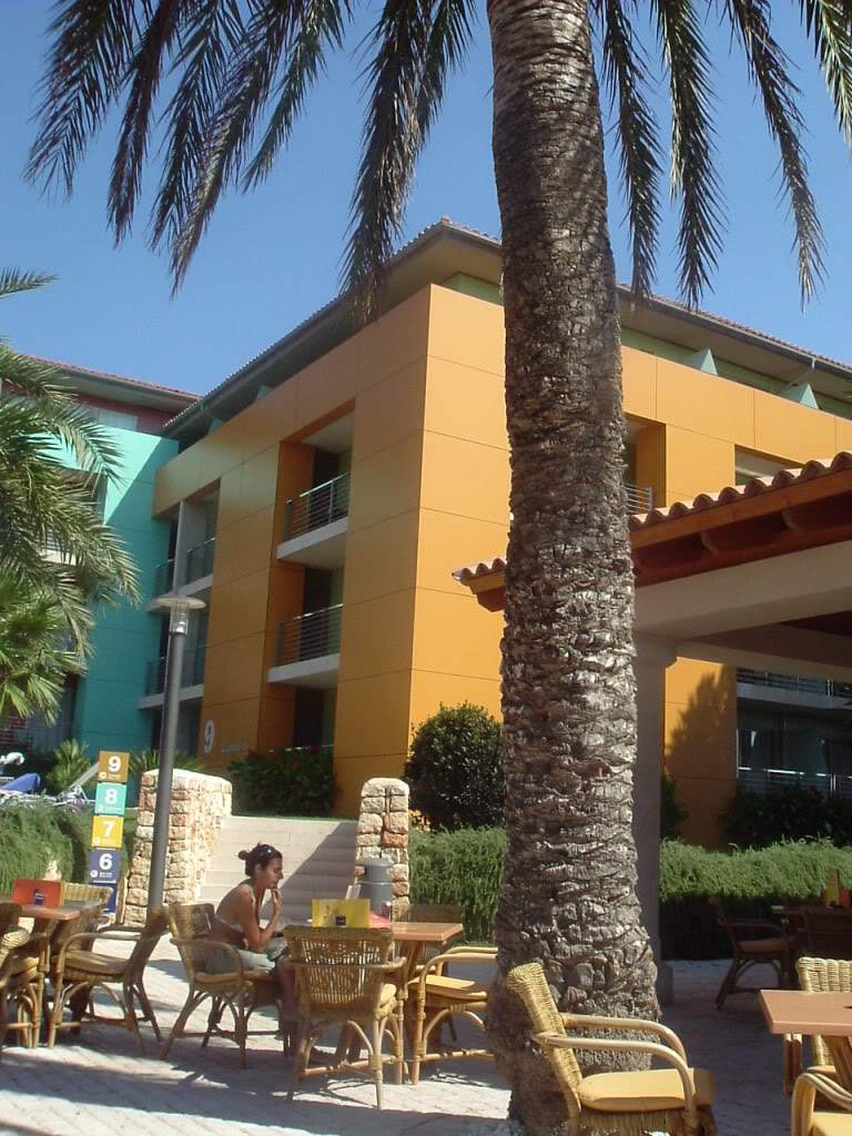 ai959.photobucket.com_albums_ae75_Teresagon_Menorca192.jpg
