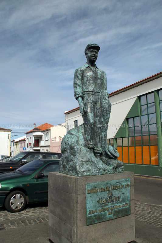 ai966.photobucket.com_albums_ae144_martinsjoao_Acores_IMG_5385_800.jpg