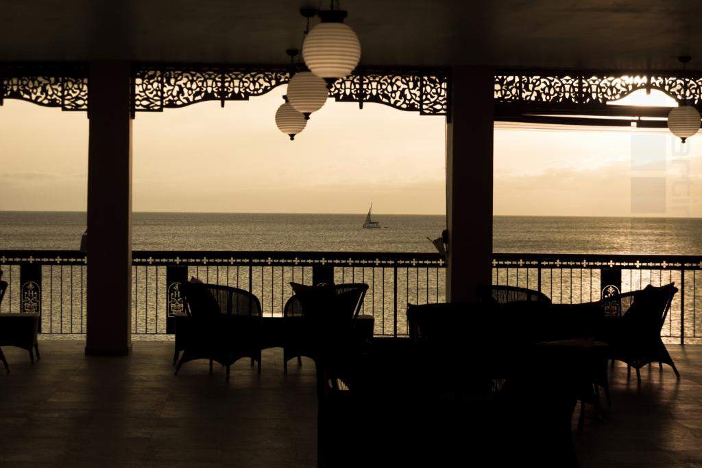 ai966.photobucket.com_albums_ae144_martinsjoao_Zanzibar__MG_2053.jpg