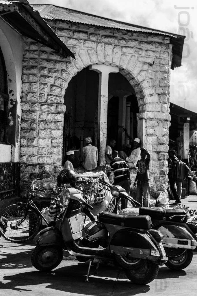ai966.photobucket.com_albums_ae144_martinsjoao_Zanzibar__MG_2162.jpg