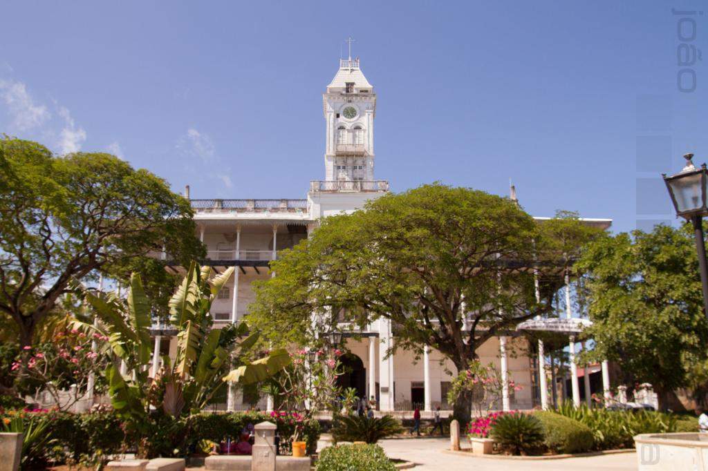 ai966.photobucket.com_albums_ae144_martinsjoao_Zanzibar__MG_2250.jpg
