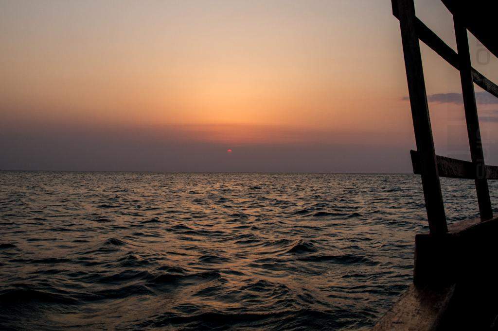 ai966.photobucket.com_albums_ae144_martinsjoao_Zanzibar__MG_2557.jpg