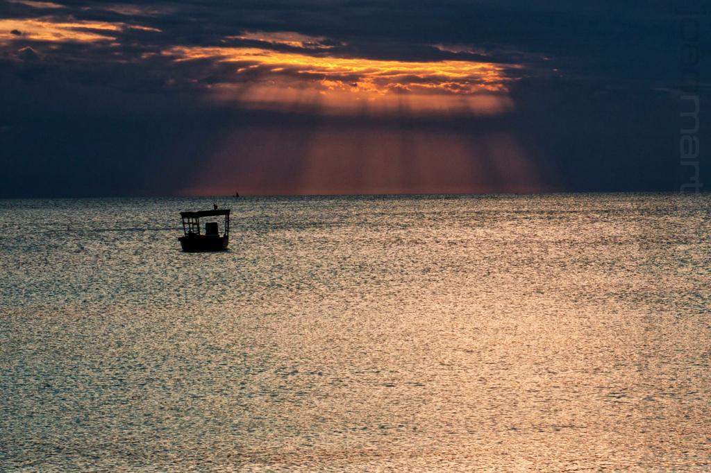 ai966.photobucket.com_albums_ae144_martinsjoao_Zanzibar_IMG_1369_Editar.jpg