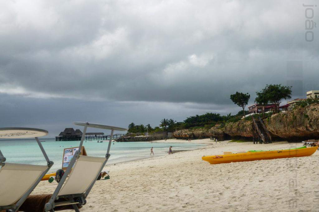 ai966.photobucket.com_albums_ae144_martinsjoao_Zanzibar_P1010200.jpg