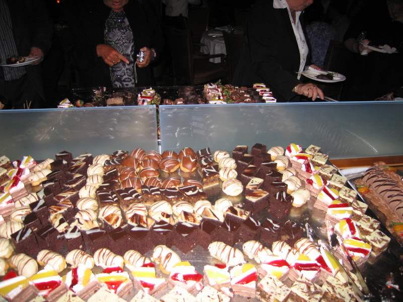ai973.photobucket.com_albums_ae219_giovaniurtiga_Chocaholic_SRK_0899.jpg