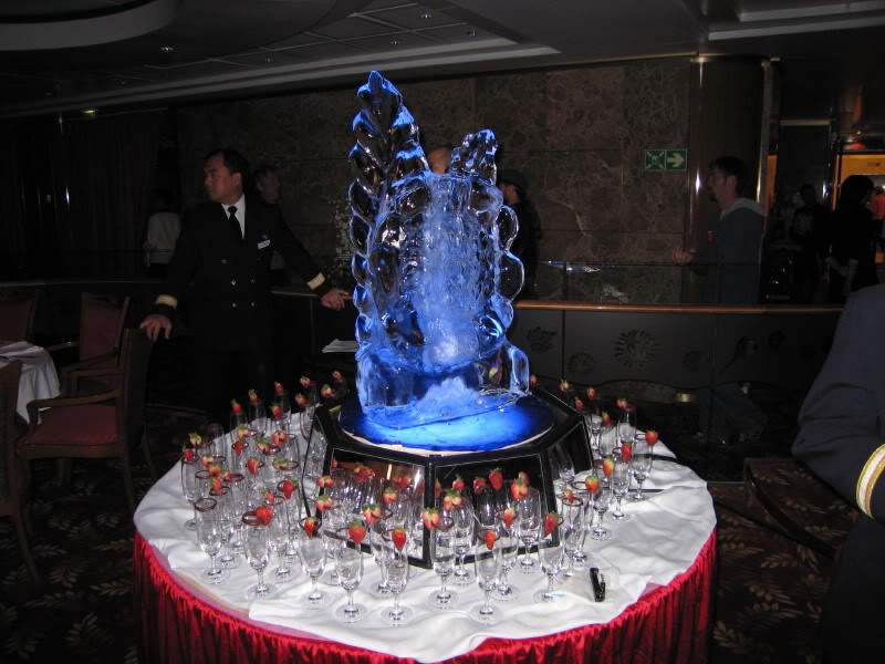 ai973.photobucket.com_albums_ae219_giovaniurtiga_Chocaholic_SRK_0914.jpg