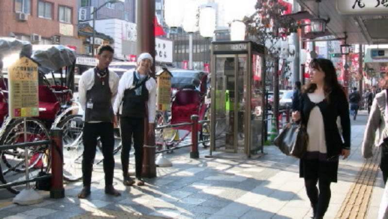 ai973.photobucket.com_albums_ae219_giovaniurtiga_Viagem_20ao_20Japao_13_Asakusa.jpg