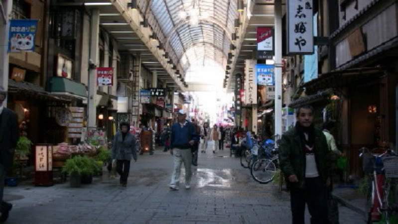 ai973.photobucket.com_albums_ae219_giovaniurtiga_Viagem_20ao_20Japao_14_Asakusa.jpg