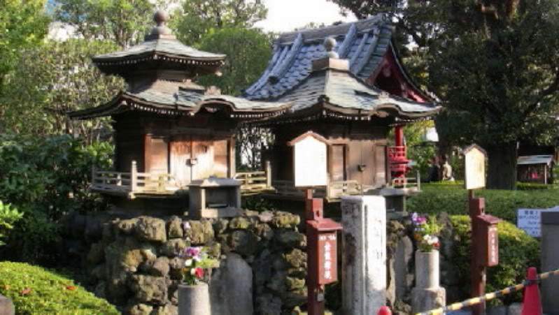 ai973.photobucket.com_albums_ae219_giovaniurtiga_Viagem_20ao_20Japao_21_Asakusa.jpg