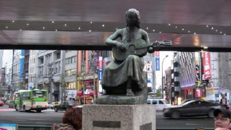 ai973.photobucket.com_albums_ae219_giovaniurtiga_Viagem_20ao_20Japao_23_Roppongi.jpg