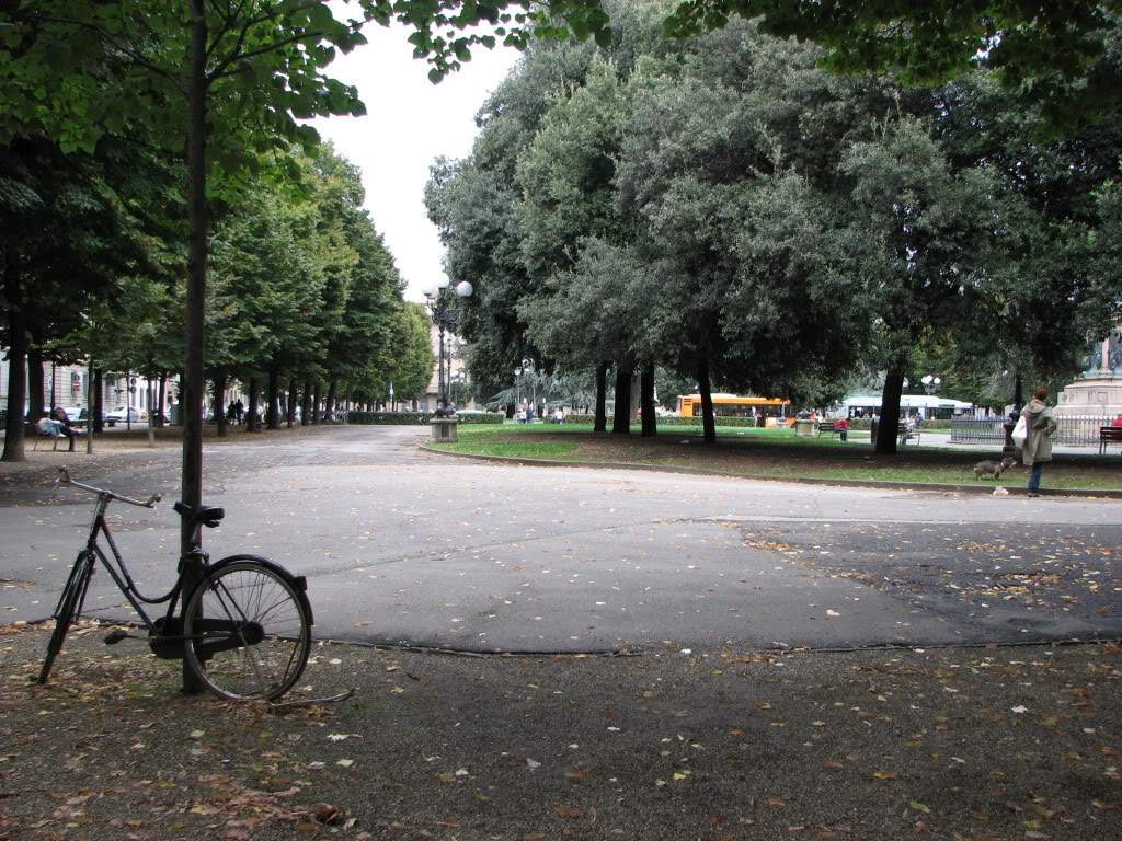 ai981.photobucket.com_albums_ae294_pauluxxa_25IMG_4488.jpg