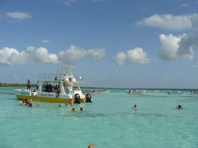 ai983.photobucket.com_albums_ae312_jokerPT_Ilha_20Saona_2020099da62f068167a806349c2647f121229a.jpg