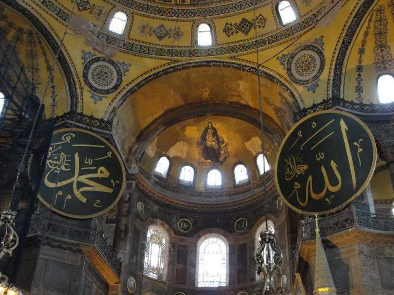 ai983.photobucket.com_albums_ae312_rnovo_MSC_20Divina_20Veneza_202013_DSC04345.jpg