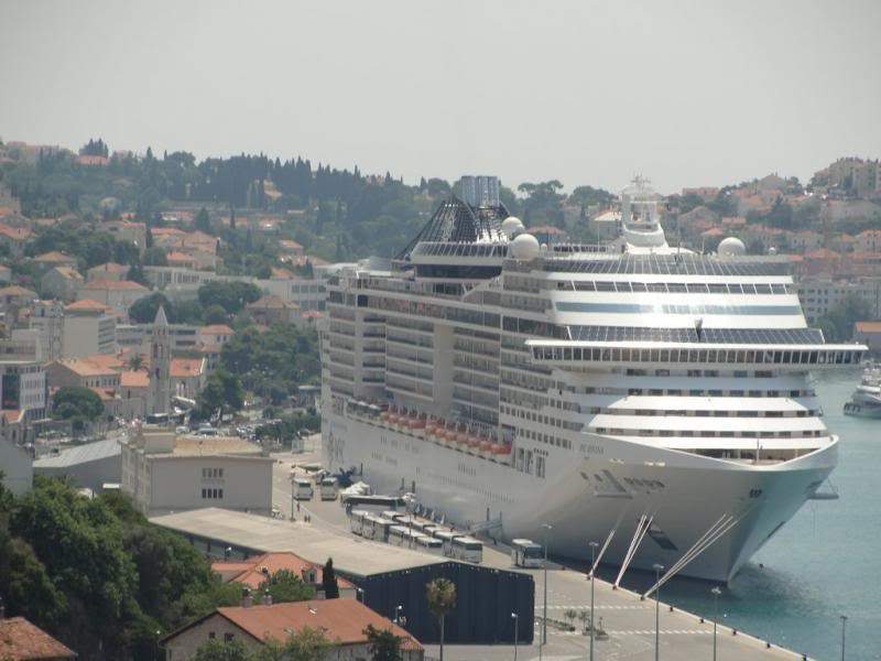 ai983.photobucket.com_albums_ae312_rnovo_MSC_20Divina_20Veneza_202013_DSC04414.jpg