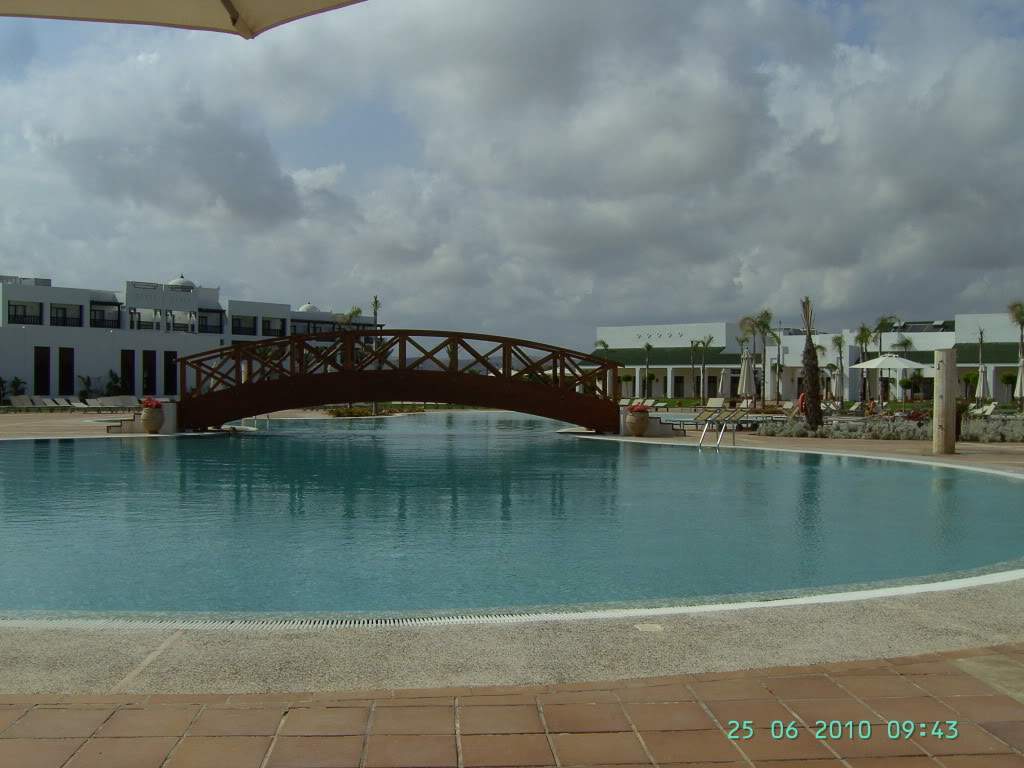 ai985.photobucket.com_albums_ae334_rvalbom_PICT0583.jpg