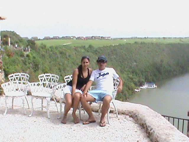 ai986.photobucket.com_albums_ae345_barbaraguima_DSC00036.jpg