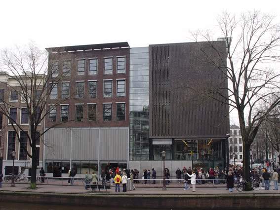 ai991.photobucket.com_albums_af38_hydra_2009_ANNEFRANKMUSEUM.jpg