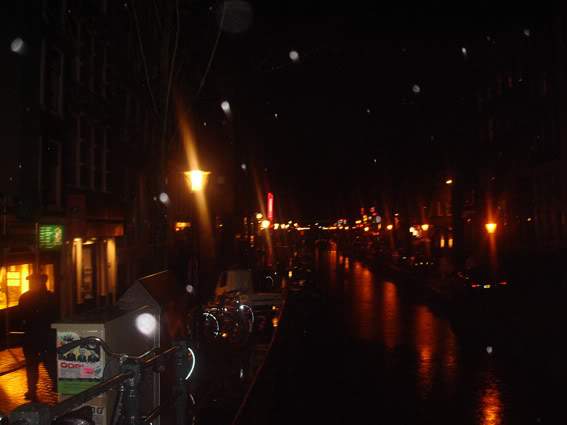 ai991.photobucket.com_albums_af38_hydra_2009_BLUZVERM.jpg