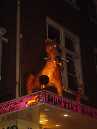 ai991.photobucket.com_albums_af38_hydra_2009_COFFEESHOP.jpg