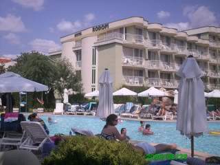 ai997.photobucket.com_albums_af98_deboraruben_Bulgaria_1.jpg