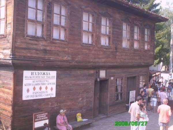 ai997.photobucket.com_albums_af98_deboraruben_Bulgaria_34.jpg