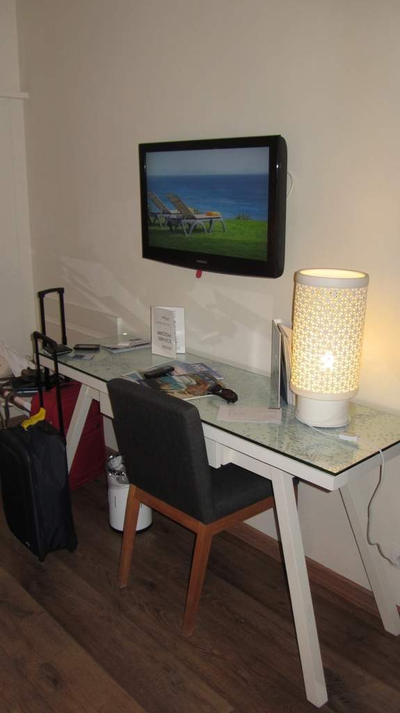 ai997.photobucket.com_albums_af98_deboraruben_H10_20Big_20Sur_20_Tenerife_23.jpg